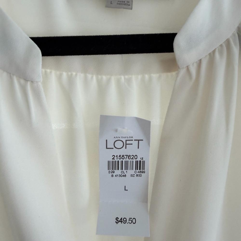 LOFT Women's Ivory Sleeveless Blouse - Picture 2 of 4
